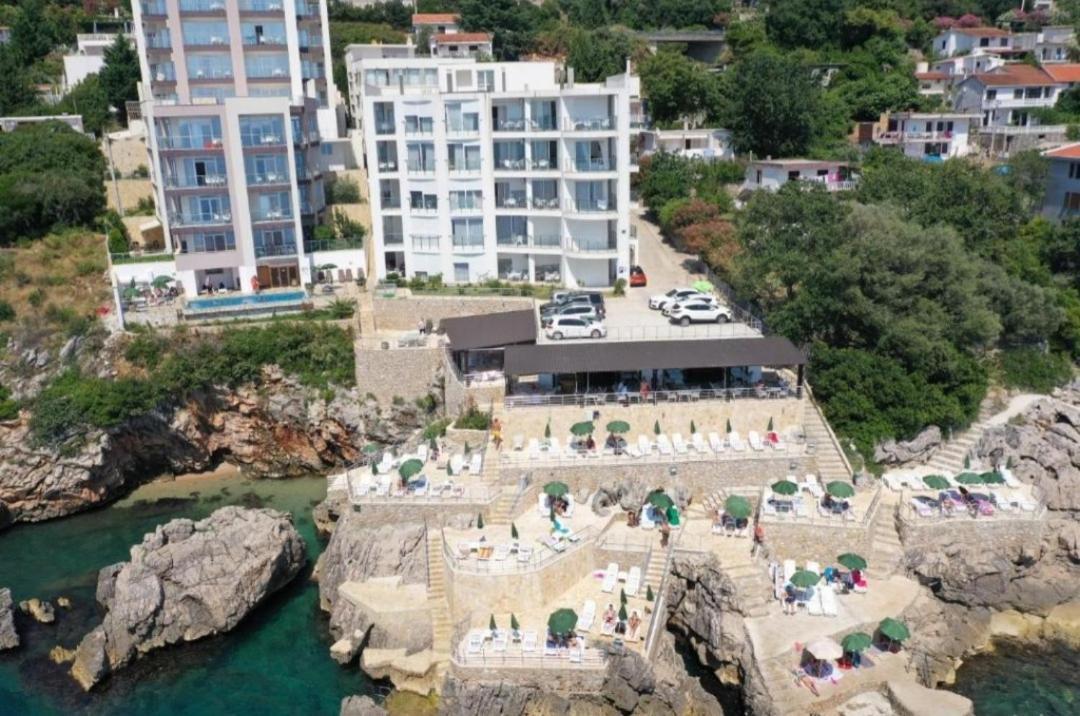 Paradise Beachfront View 1 바르 외부 사진